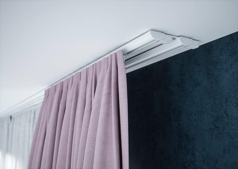 Montaż karnisza w suficie