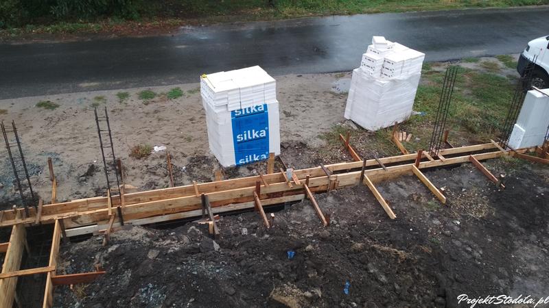 Szalunki ogrodzeniowe