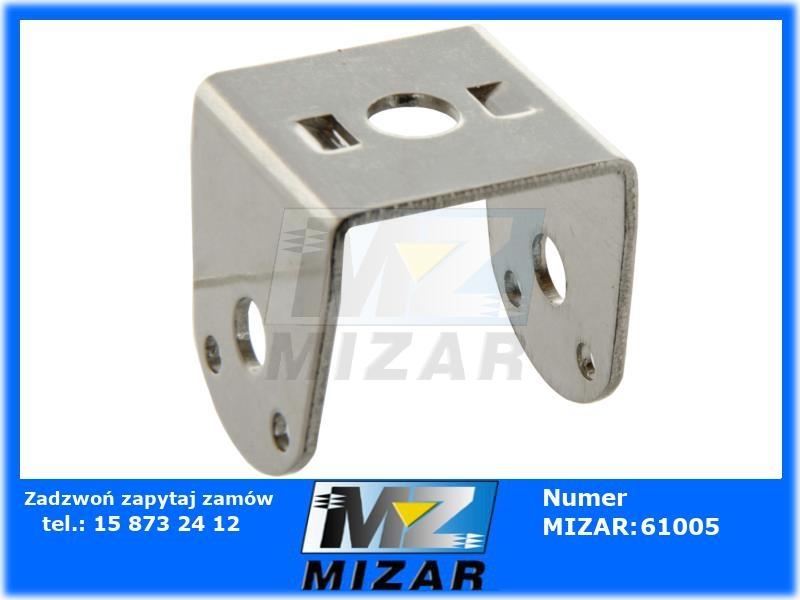 Mocowanie lampy do elewacji