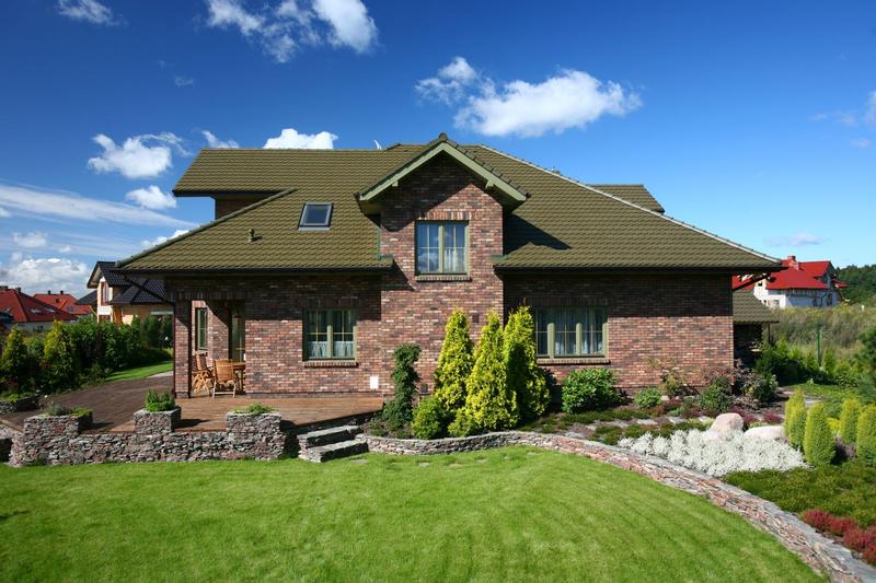 Rodzaje zielonych dachówek