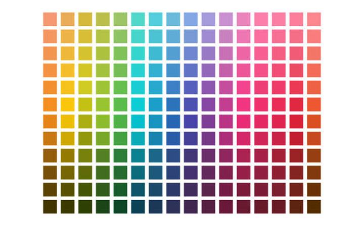 Brązowa dachówka a elewacja domu