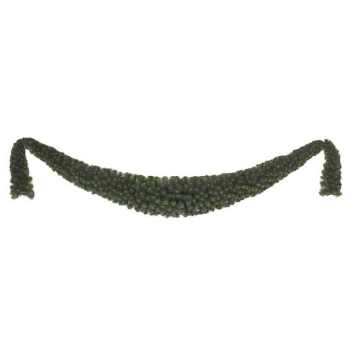 Kreatywne aranżacje girland w ogrodzie