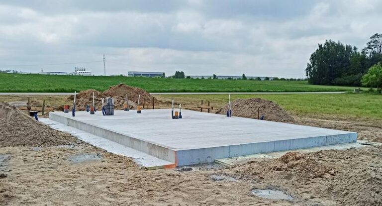 Kompletny przewodnik po gotowym projekcie płyty fundamentowej PDF – wszystko, co musisz wiedzieć