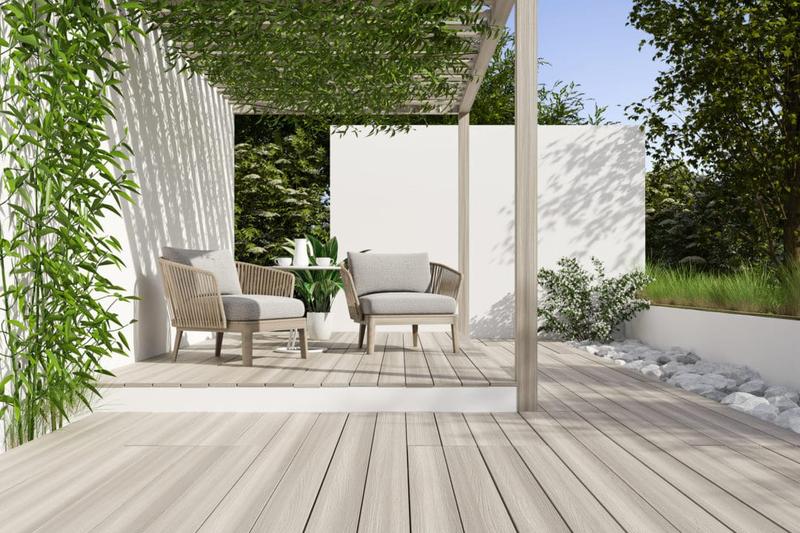 Najlepsze deski na ławkę ogrodową – jak dokonać właściwego wyboru?