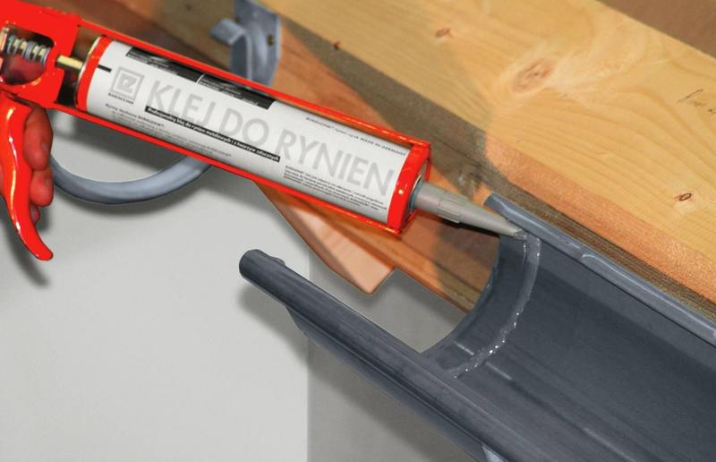 Przygotowanie powierzchni rynny