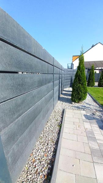 Zalety ogrodzeń betonowych