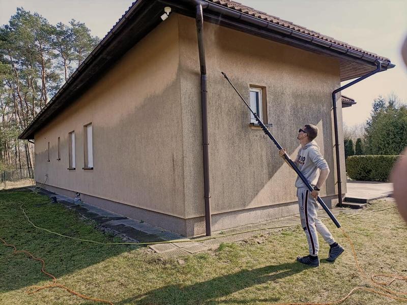 Bezpieczne mycie elewacji